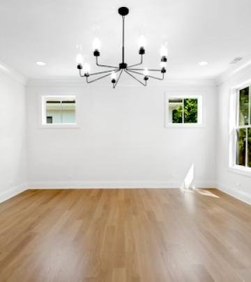 Hd 1724258437291 11 2119wilmetteave 178002 Primarybedroom Hires